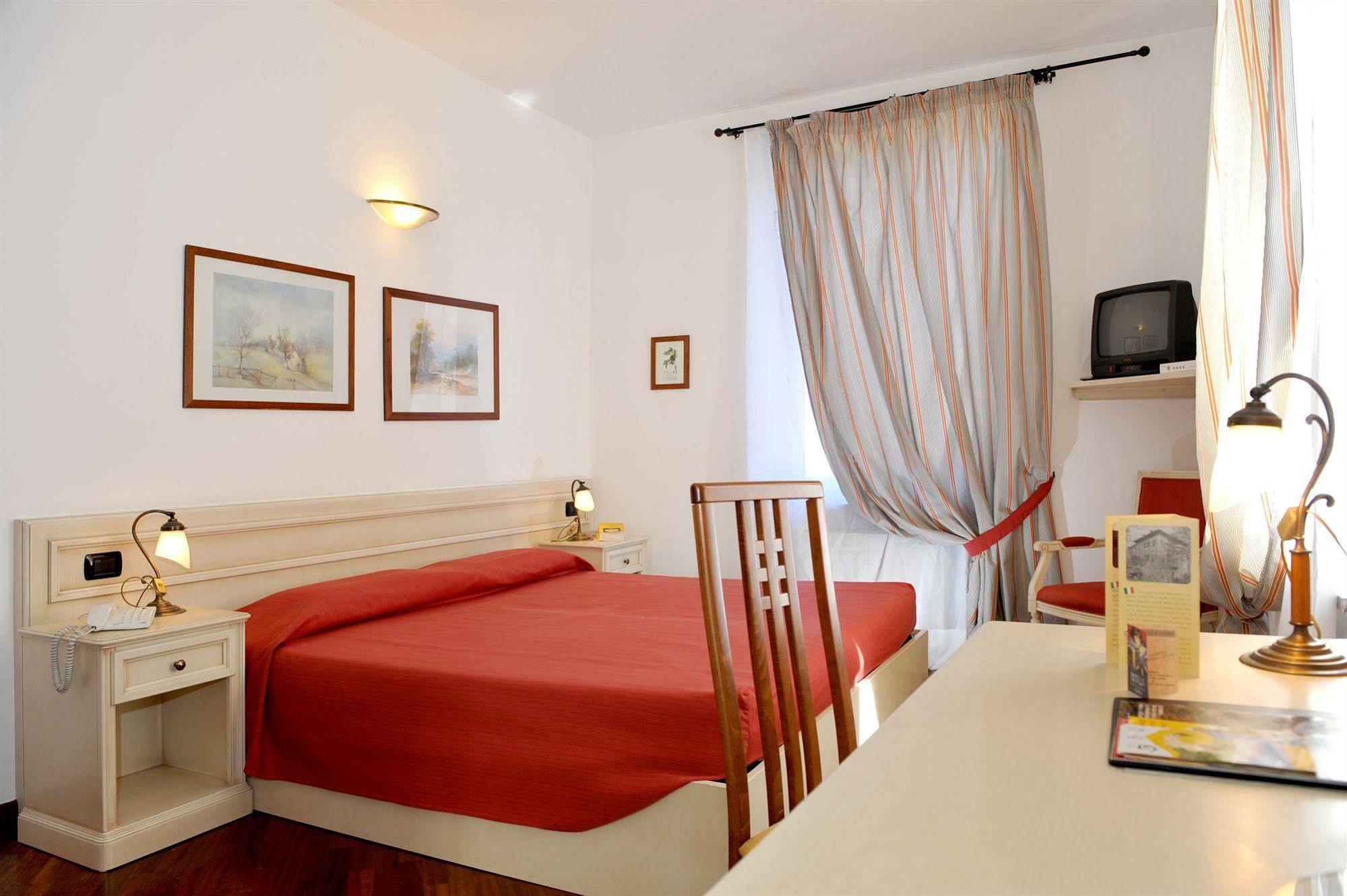 Albergo Birra Савиньоне Экстерьер фото