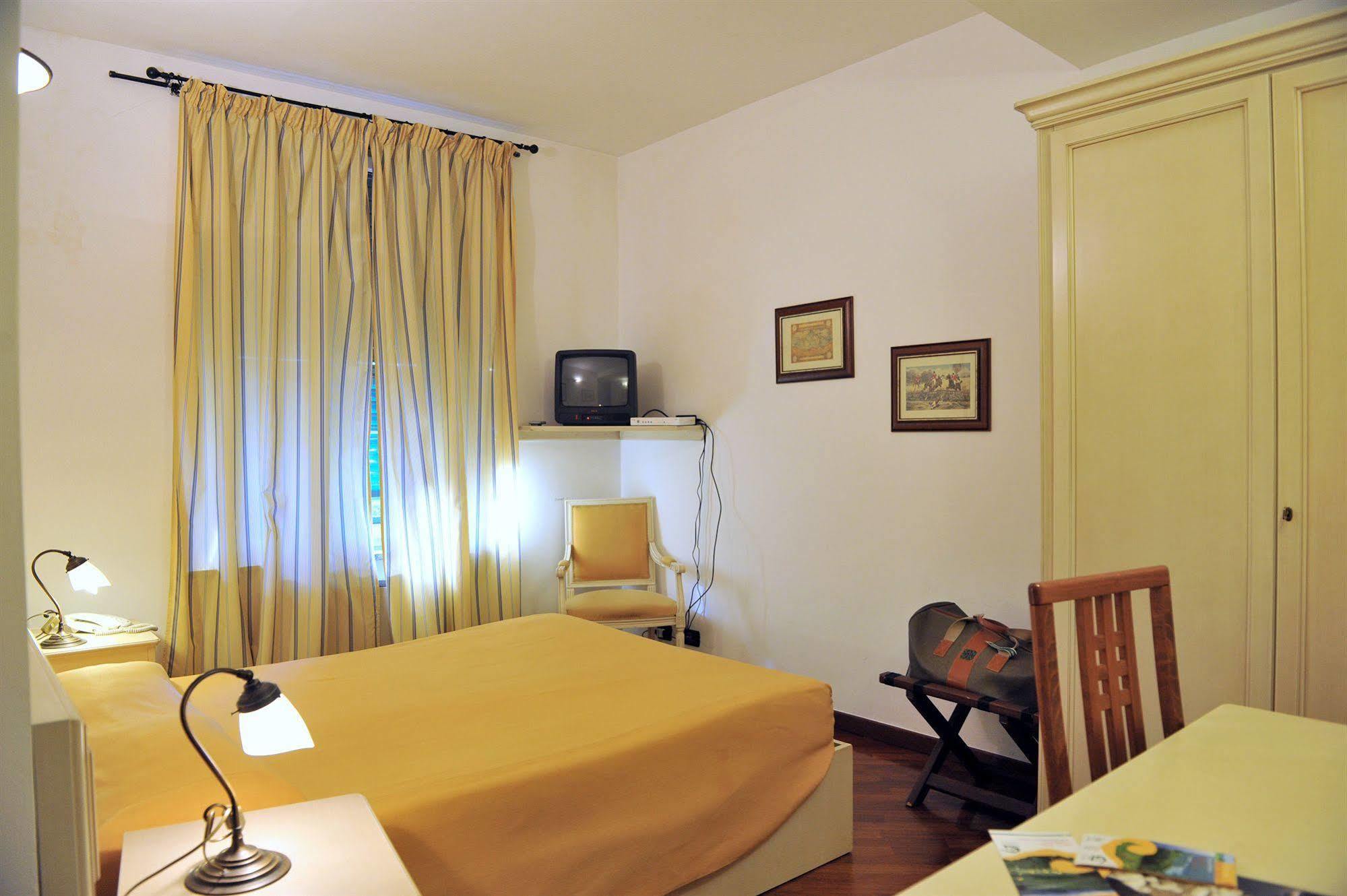 Albergo Birra Савиньоне Экстерьер фото